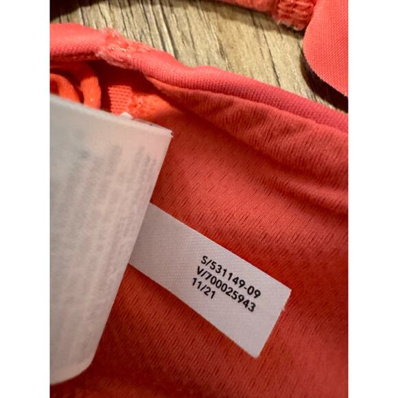 Athleta Womens Ultimate 2-in-1 Support Top Size Small - Picture 6 of 12